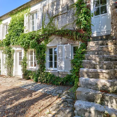 Вилла Grangebelle Maison 7 *